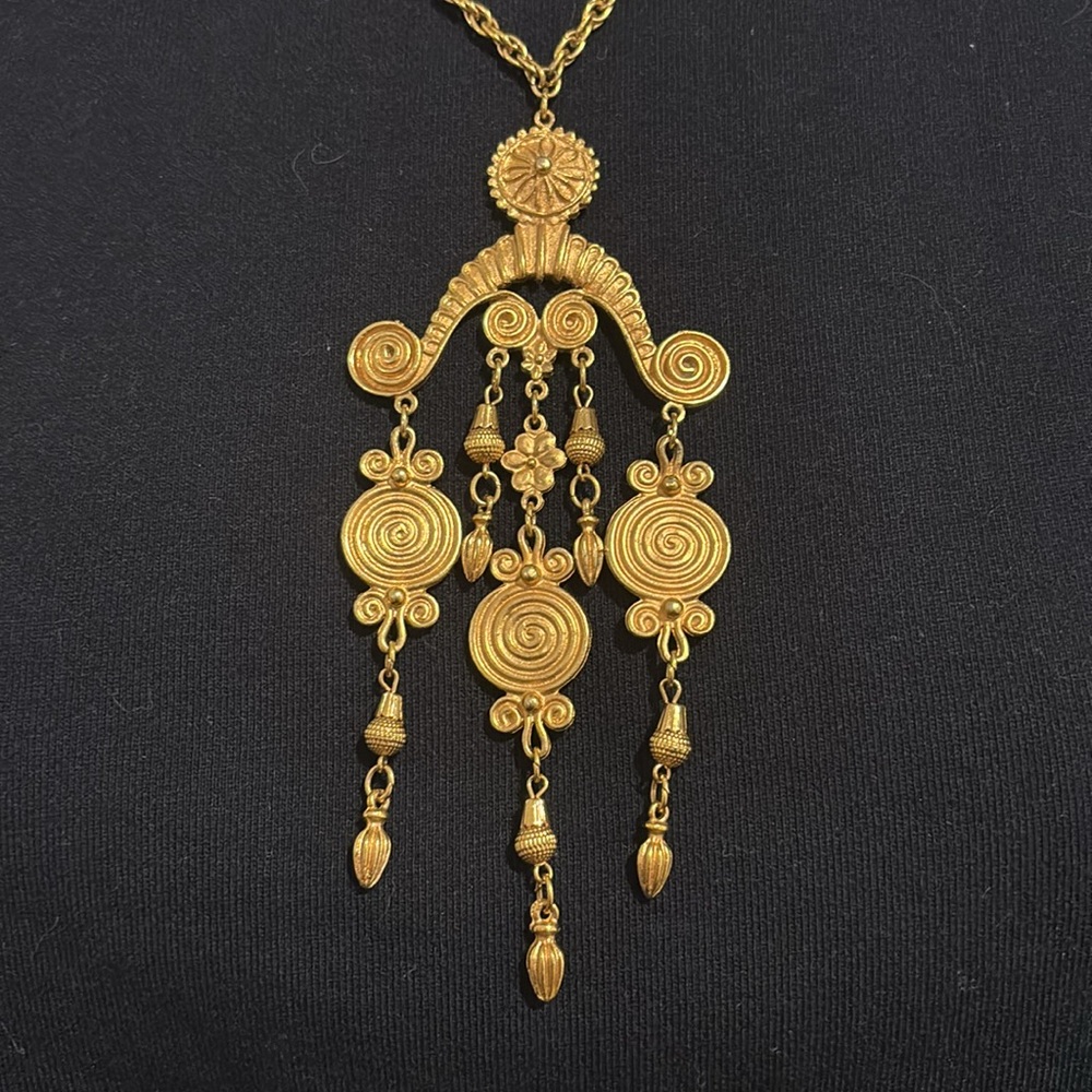 Stupendous Vendome Etruscan Revival necklace - Picture 11 of 13